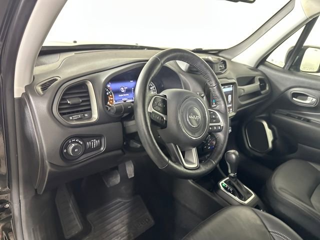 Used 2023 Jeep Renegade Limited image 13