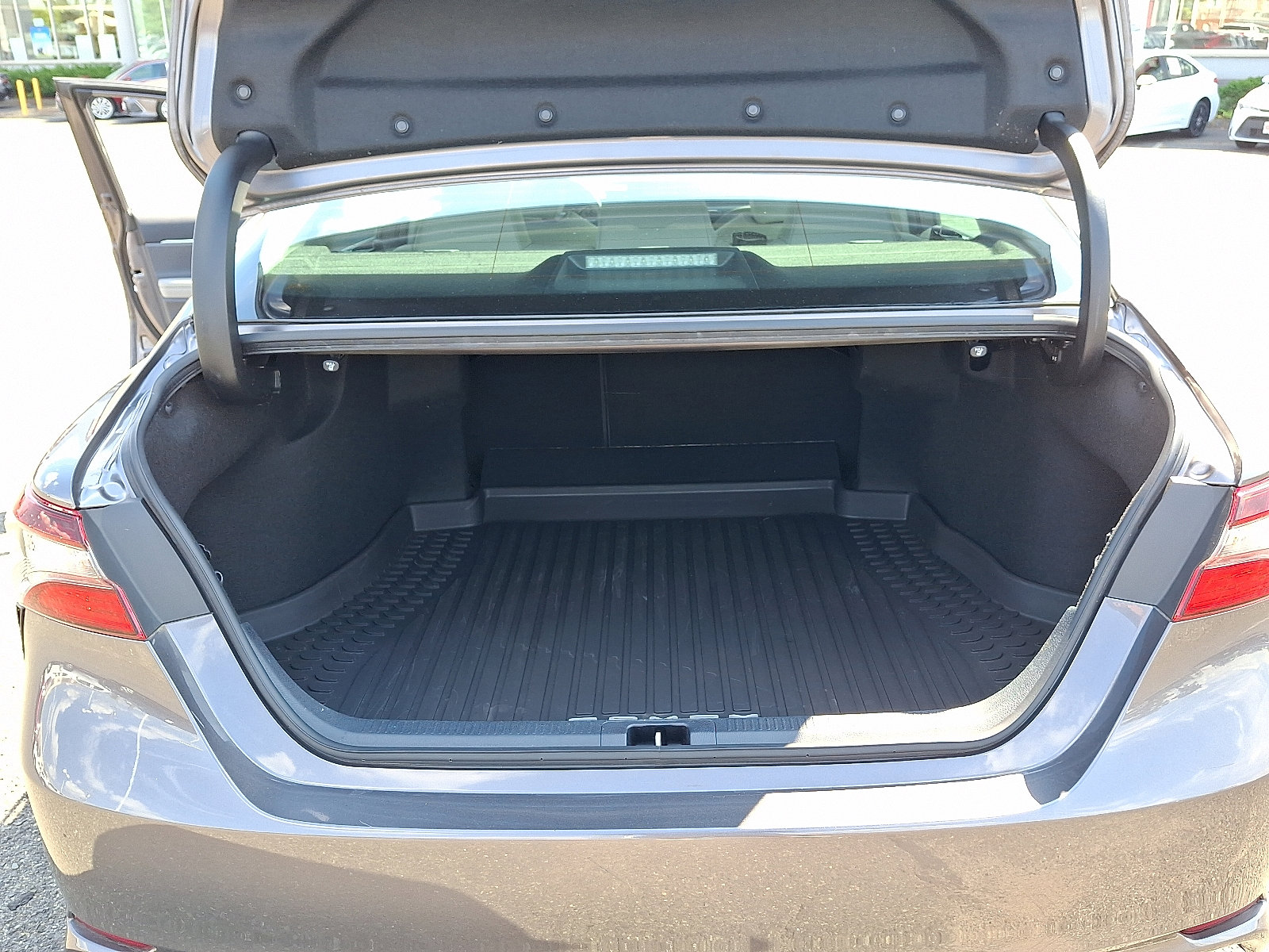 Certified 2023 Toyota Camry SE image 28