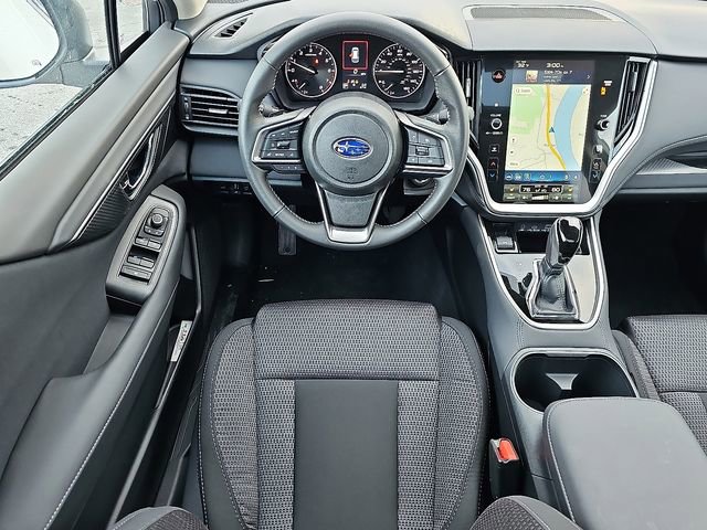 Used 2025 Subaru Outback Premium image 12