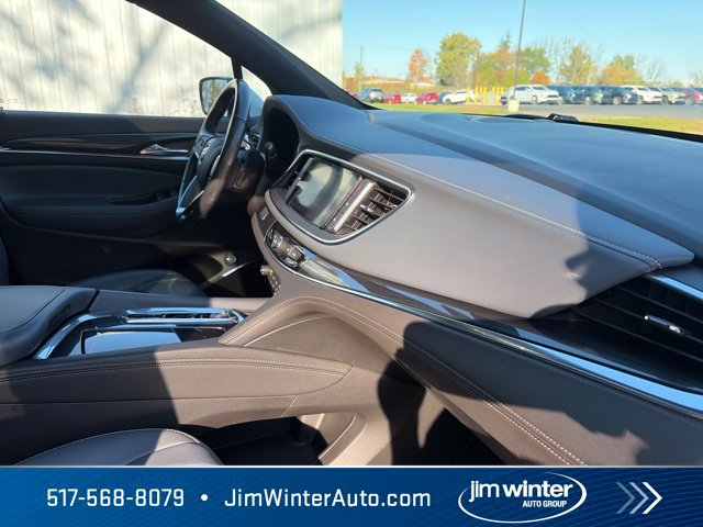 Used 2023 Buick Enclave Essence w/ Experience Buick Package AWD/4WD image 13