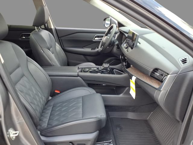Certified 2026 Nissan Rogue Platinum w/ Platinum Premium Package AWD/4WD image 14