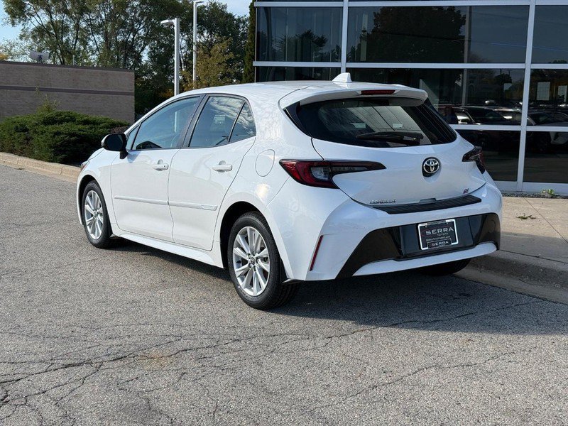Used 2023 Toyota Corolla SE w/ SE Premium Package FWD image 5