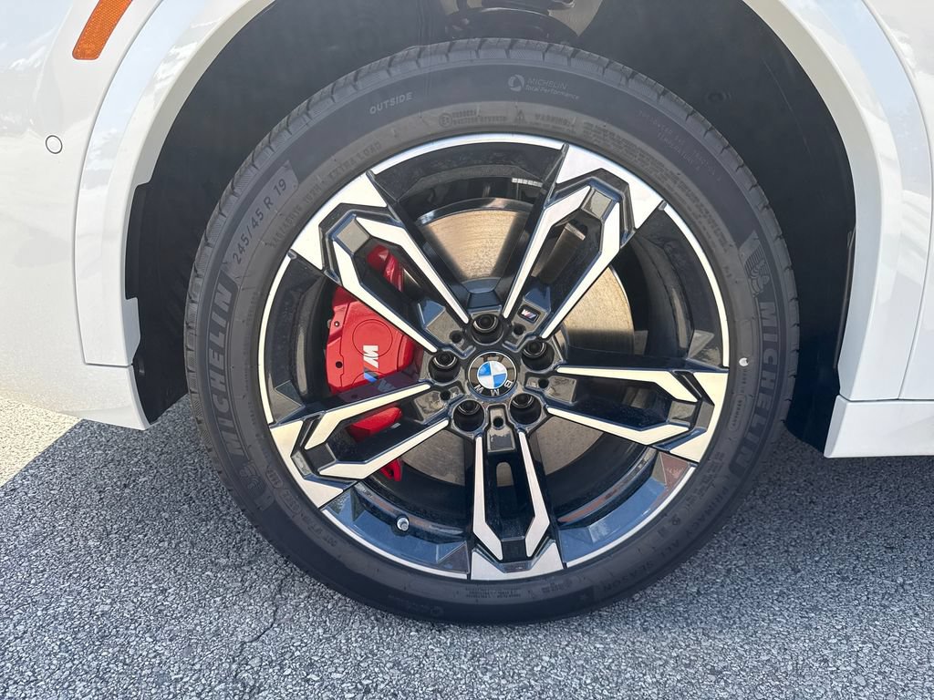 New 2026 BMW X2 xDrive28i w/ Technology Package AWD/4WD image 9