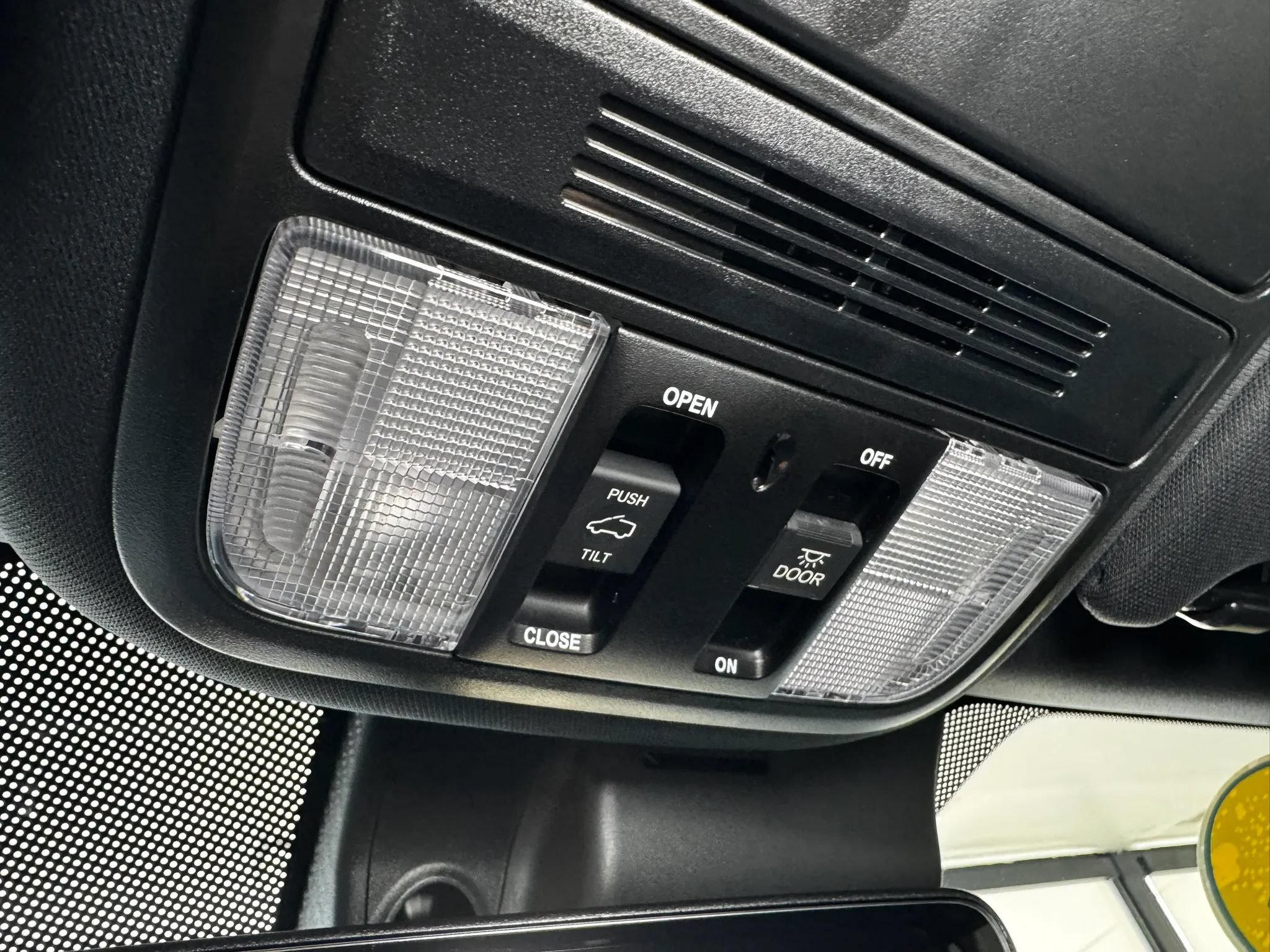 Used 2022 Honda Passport EX-L image 47