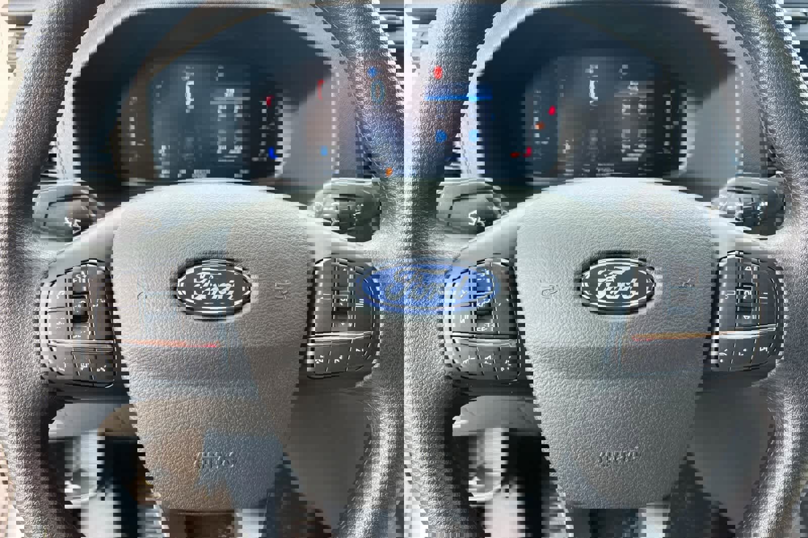 New 2026 Ford Transit 250 148 Medium Roof w/ Load Area Protection Package image 25