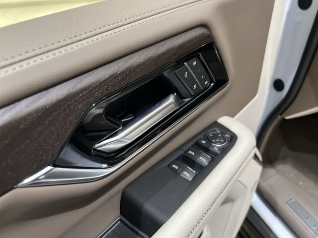 New 2026 GMC Yukon Denali w/ Denali Reserve Package AWD/4WD image 23