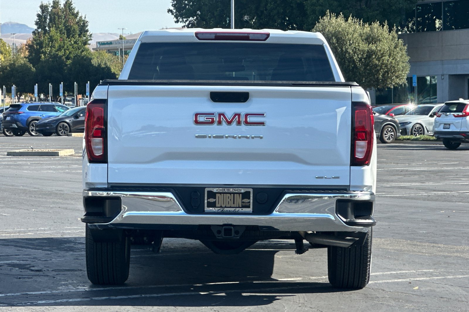 Used 2024 GMC Sierra 1500 SLE AWD/4WD image 5