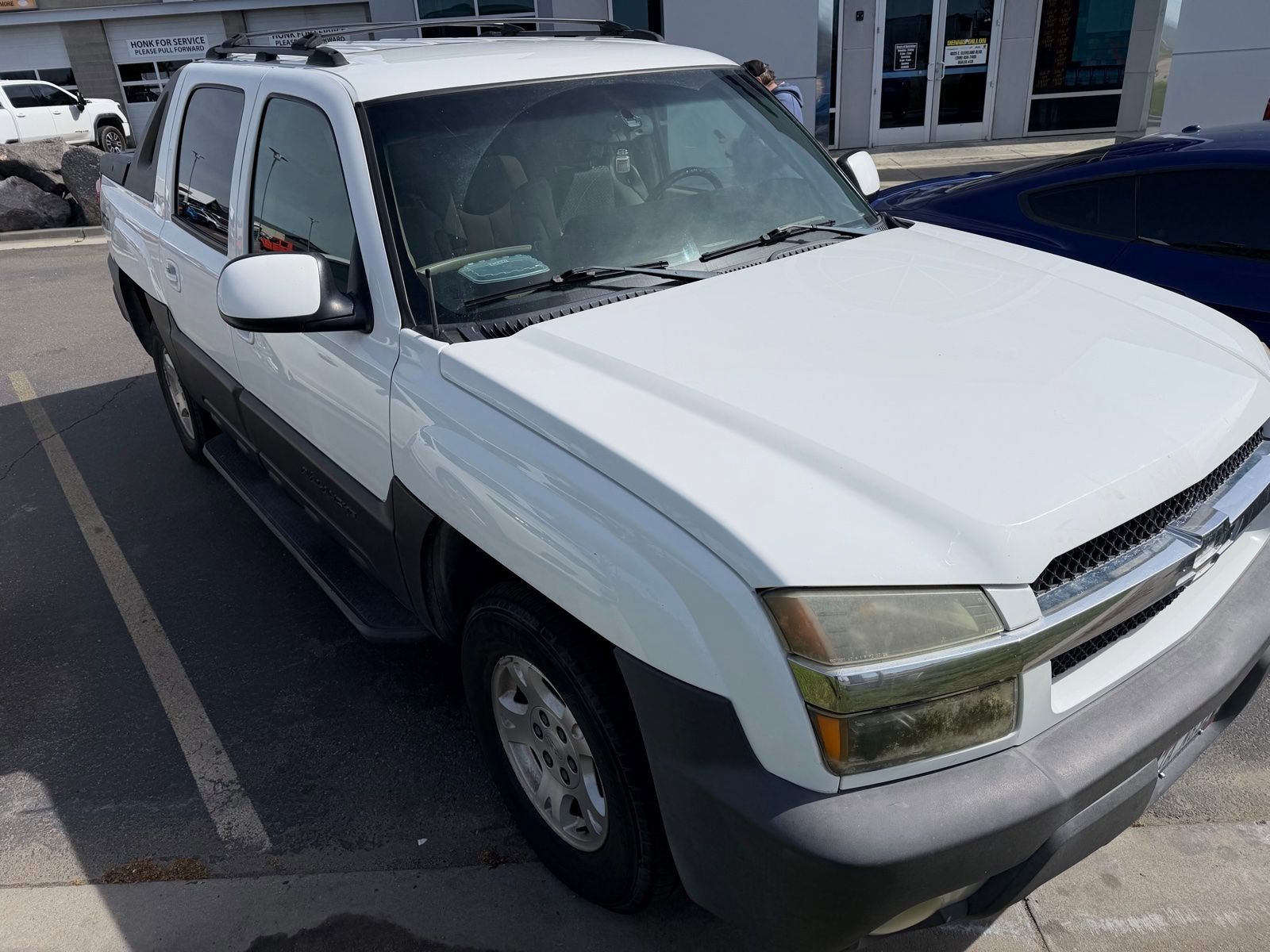 Used 2003 Chevrolet Avalanche 4x4 w/ Suspension Package, Off-Road image 13