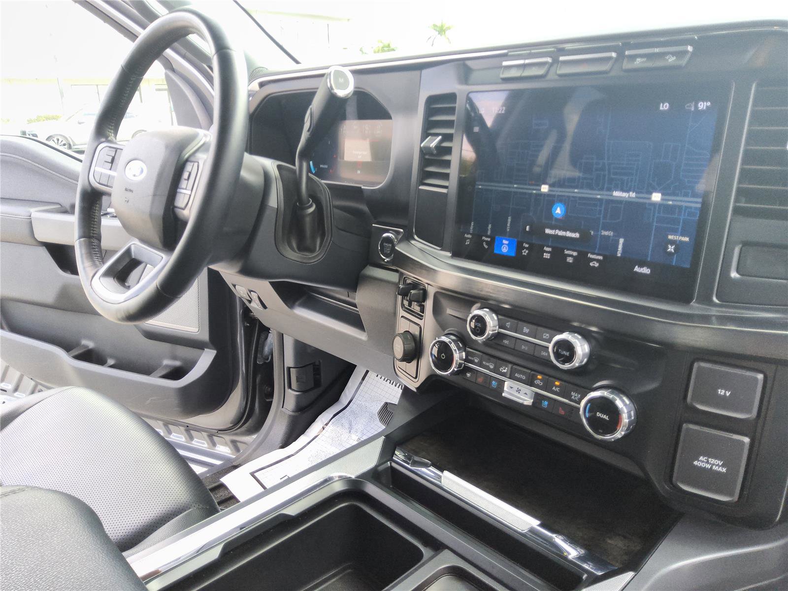Certified 2024 Ford F350 Lariat w/ Black Appearance Package AWD/4WD image 28