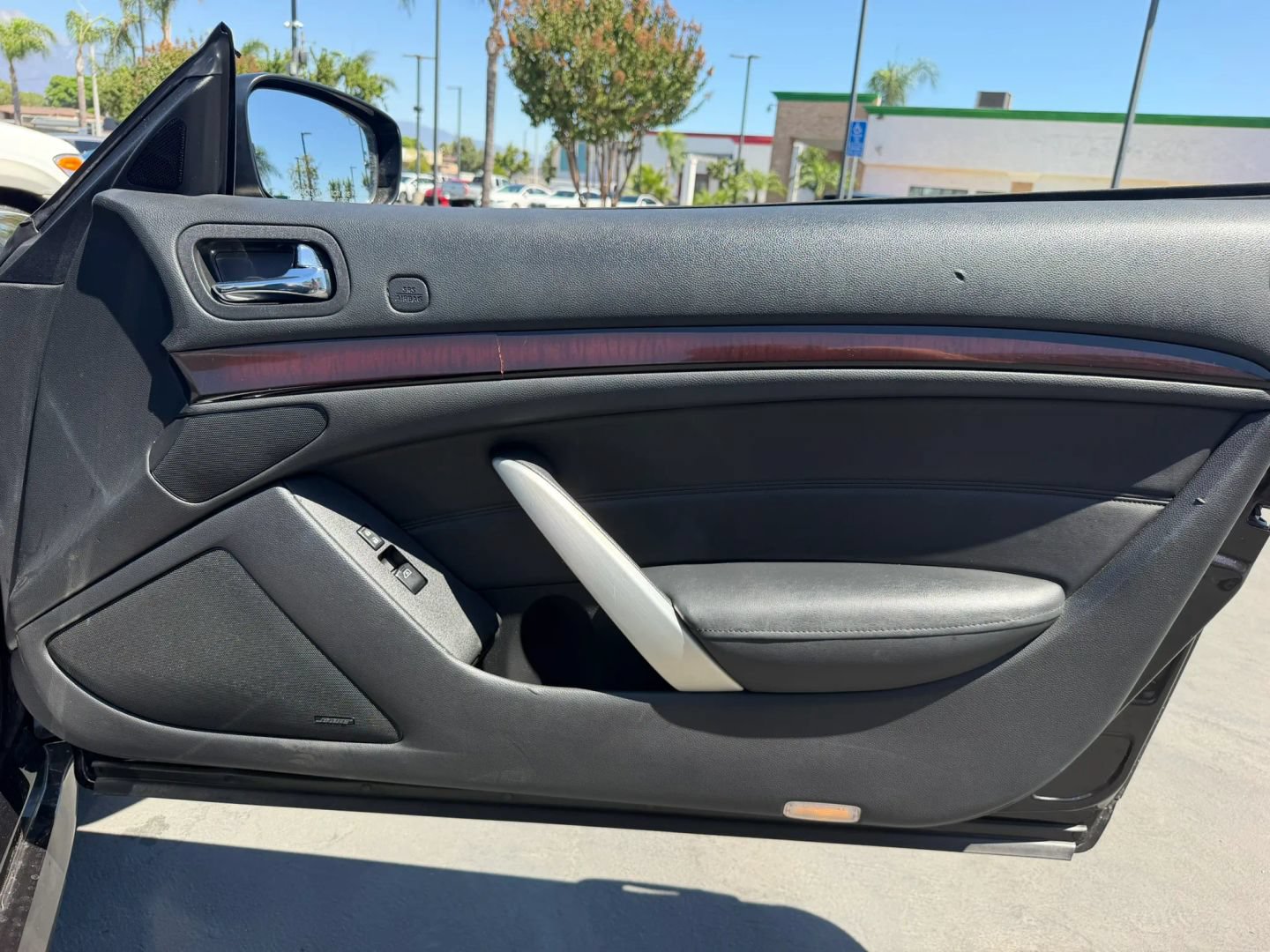 Used 2011 INFINITI G37 Convertible w/ Premium Pkg RWD image 15