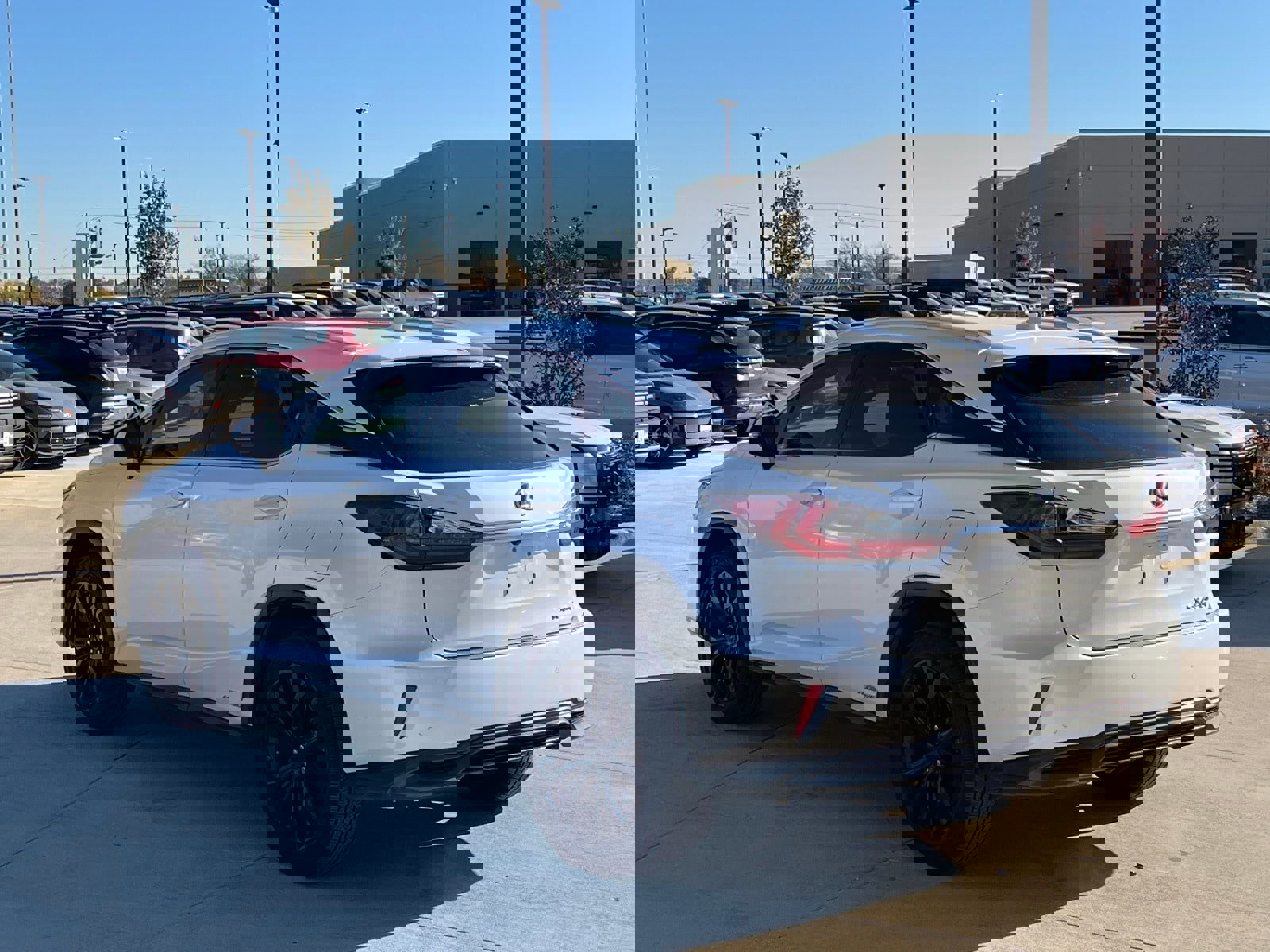 Used 2016 Lexus RX 450h AWD image 10