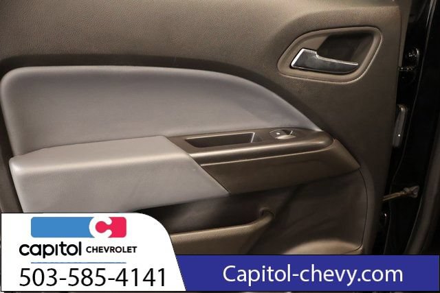 Used 2022 Chevrolet Colorado Z71 w/ Z71 Midnight Edition AWD/4WD image 30