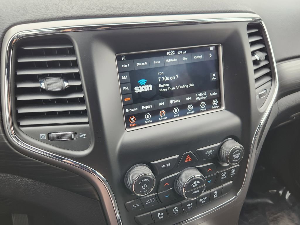 Used 2021 Jeep Grand Cherokee Laredo image 8