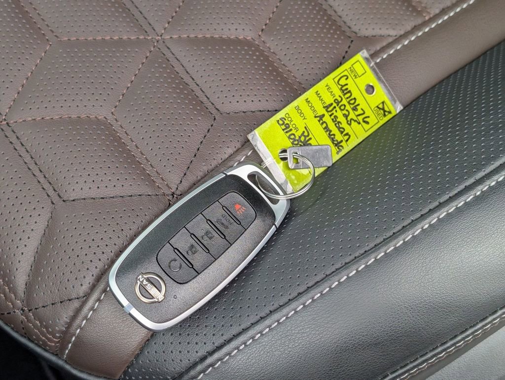 Used 2025 Nissan Armada Platinum image 56