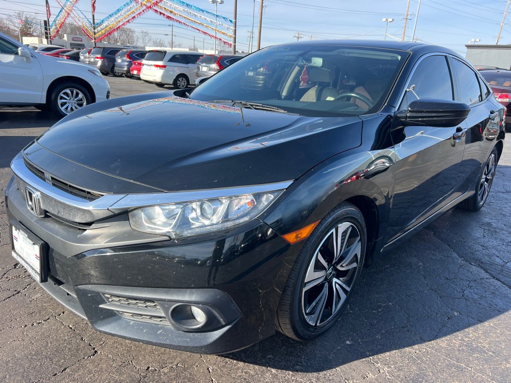 Used 2018 Honda Civic EX-L image 3