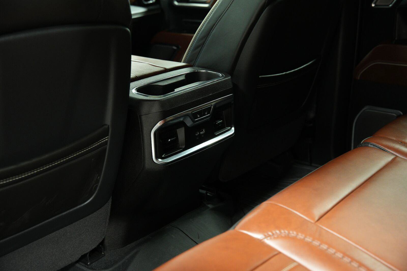 Certified 2025 GMC Sierra 1500 Denali Ultimate AWD/4WD image 40