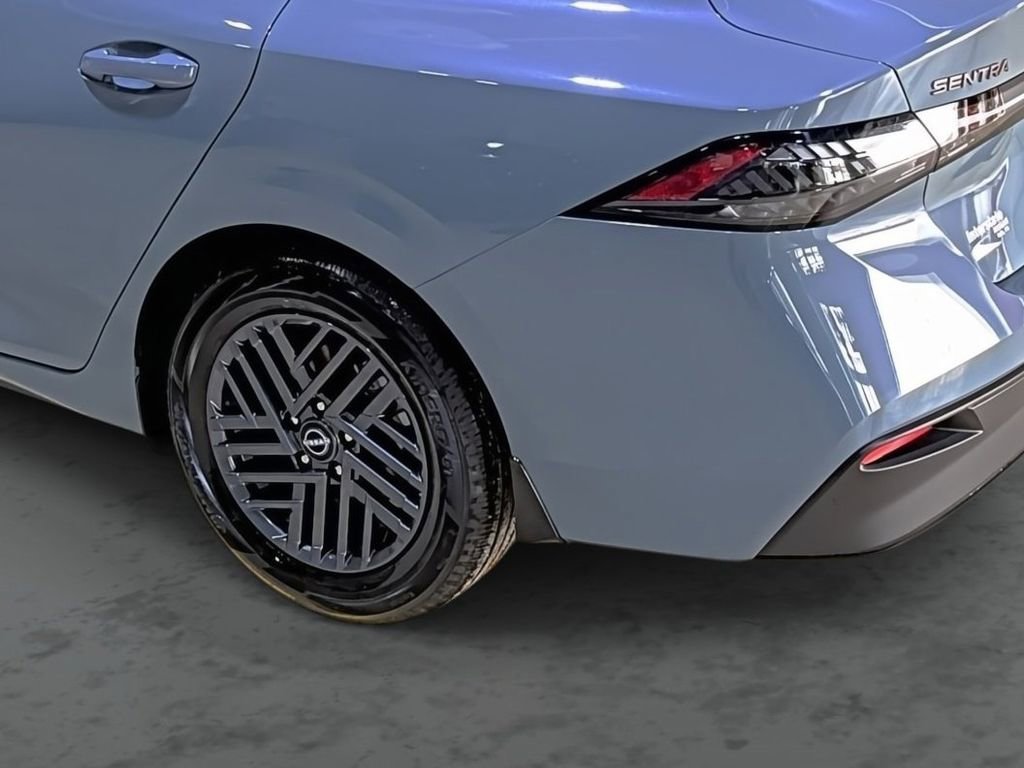 New 2026 Nissan Sentra SV w/ SV Convenience Package FWD image 9