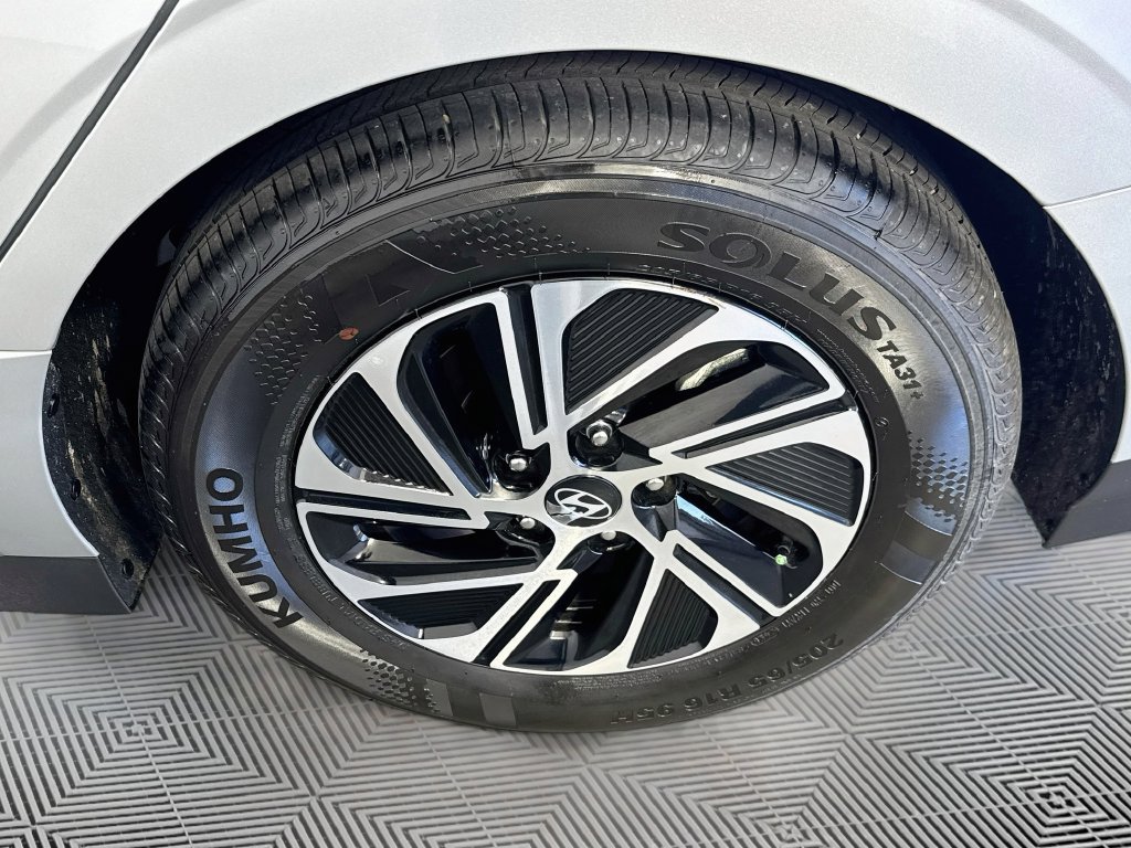 Used 2026 Hyundai Sonata Blue FWD image 29