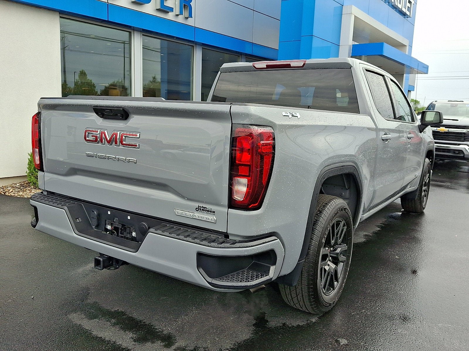 Used 2024 GMC Sierra 1500 Elevation AWD/4WD image 6