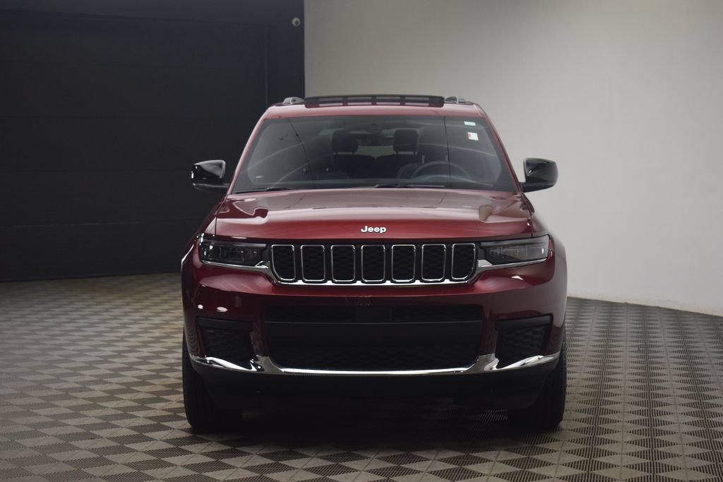 Used 2025 Jeep Grand Cherokee L Laredo w/ Luxury Tech Group I AWD/4WD image 25