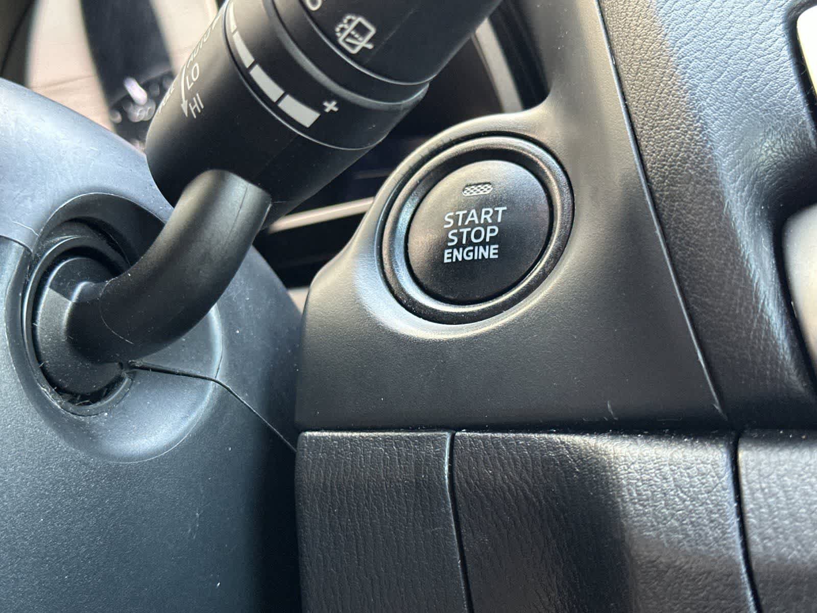 Used 2018 MAZDA MAZDA3 Touring FWD image 22