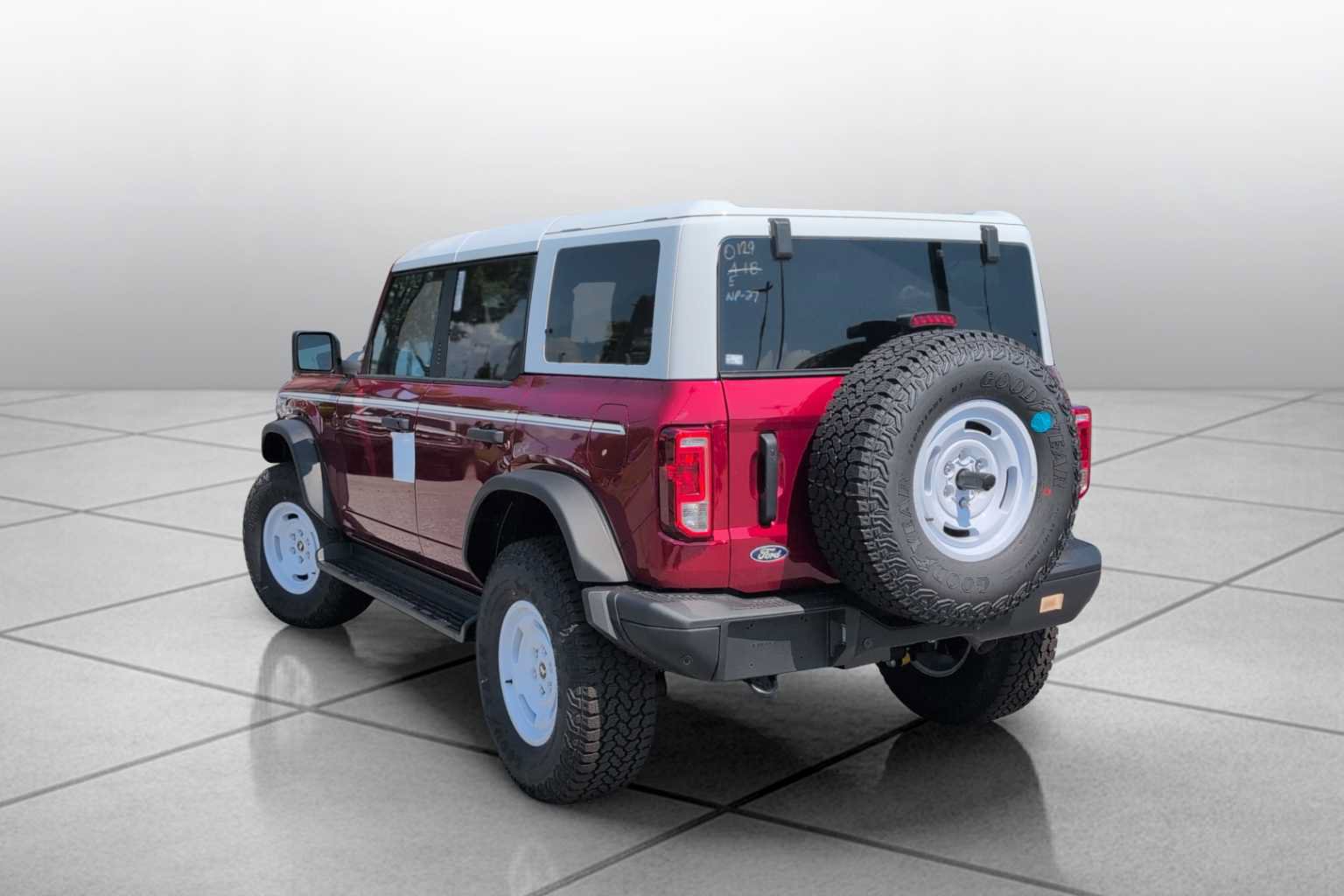 New 2026 Ford Bronco Heritage Edition AWD/4WD image 15
