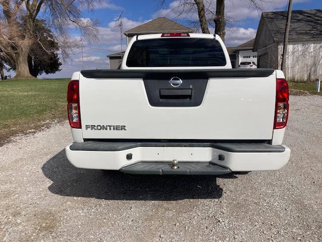 Used 2019 Nissan Frontier S RWD image 4