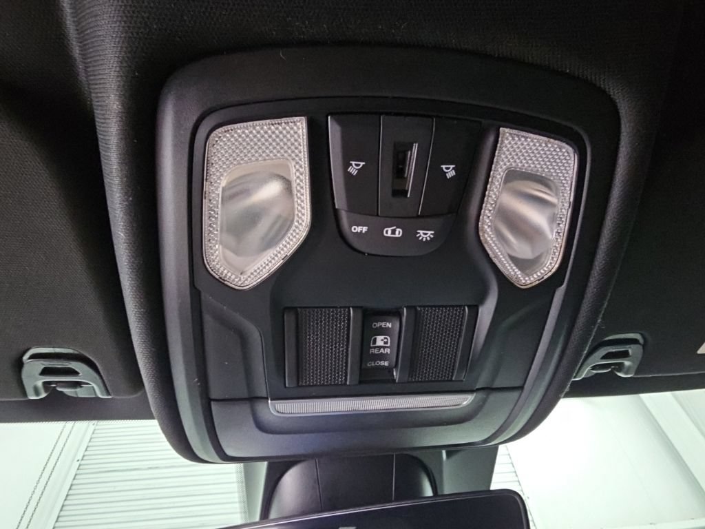Used 2021 RAM 1500 Big Horn AWD/4WD image 25