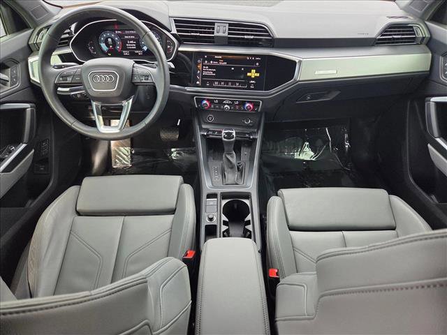 Certified 2025 Audi Q3 2.0T Premium w/ Convenience Package image 16