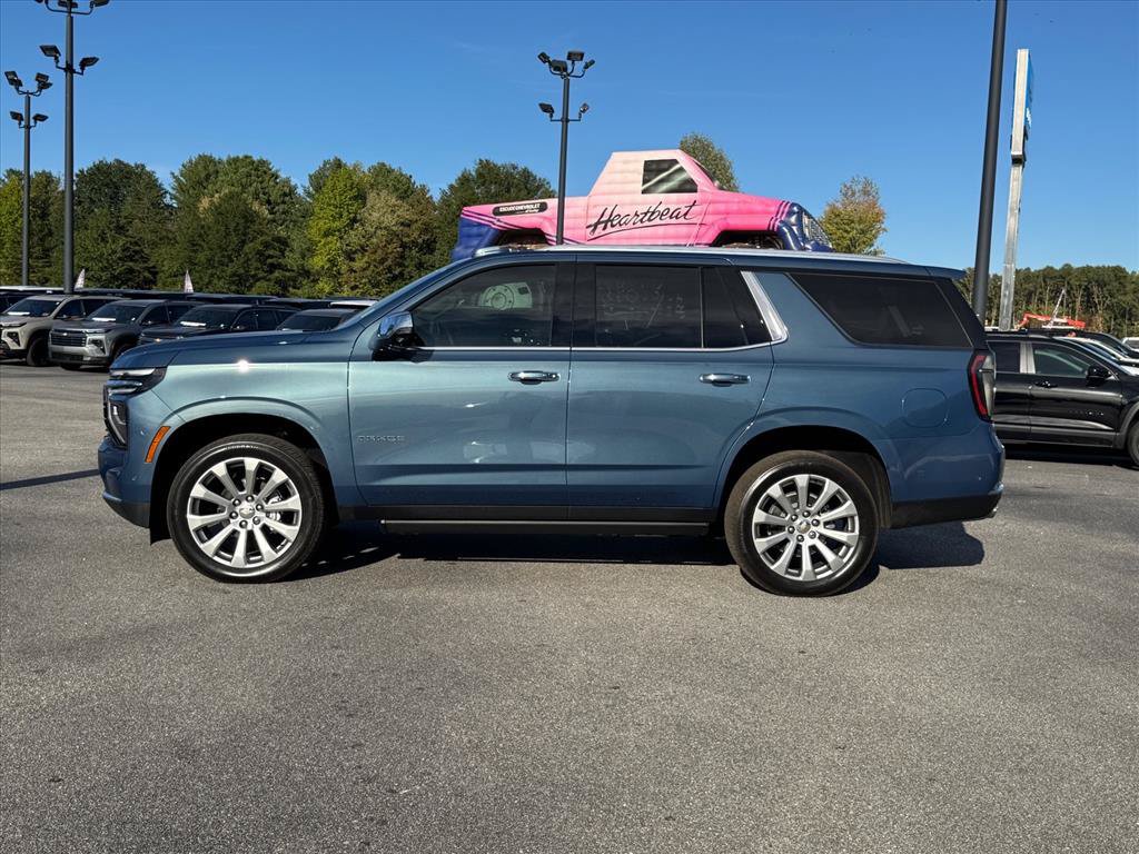 Used 2026 Chevrolet Tahoe Premier AWD/4WD image 6
