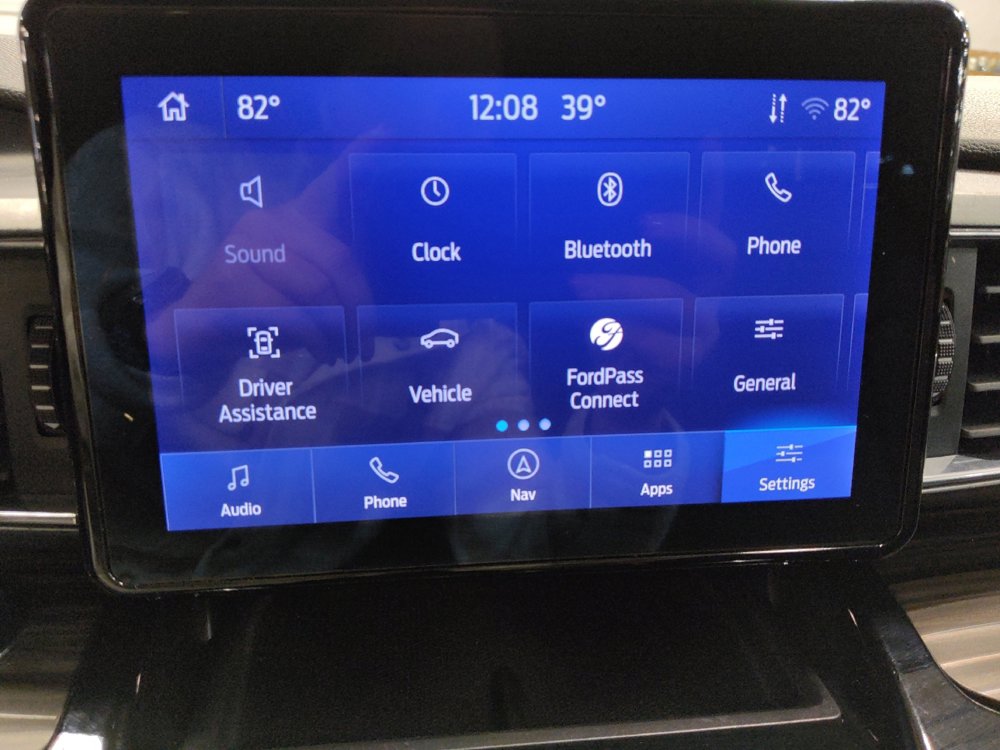 Used 2023 Ford Explorer Limited image 25