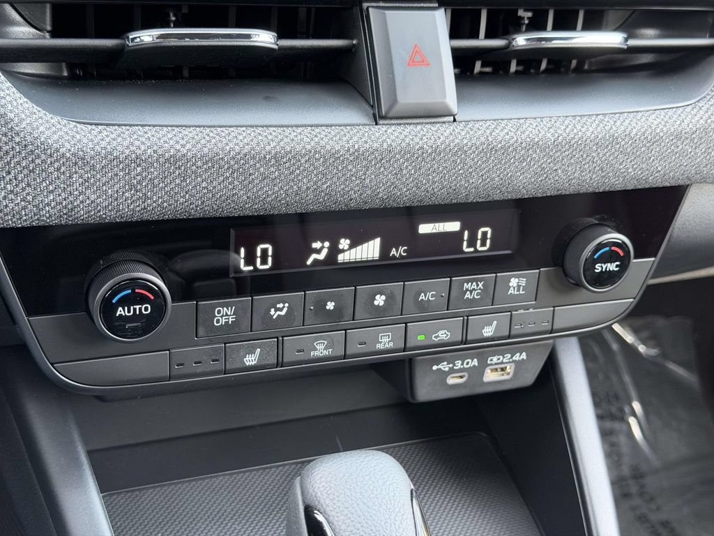 Certified 2026 Subaru Outback Premium AWD/4WD image 24