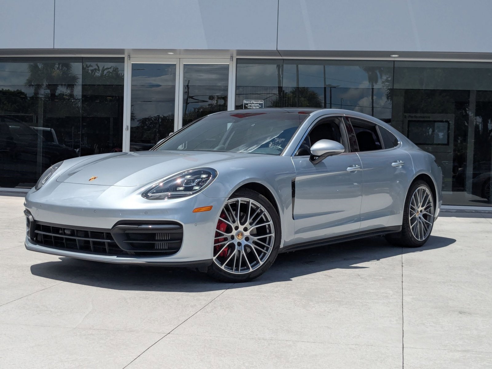 Certified 2022 Porsche Panamera 4S w/ Premium Package