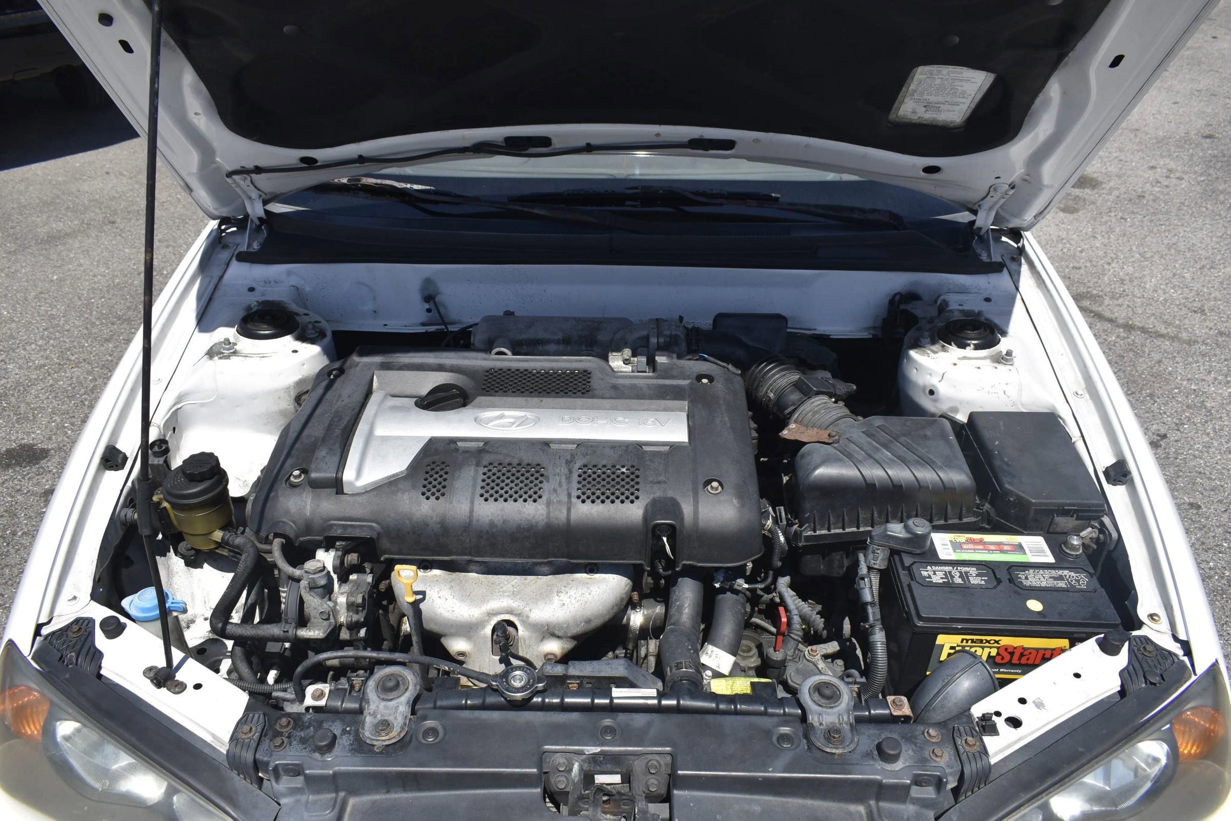 Used 2005 Hyundai Elantra GLS FWD image 17