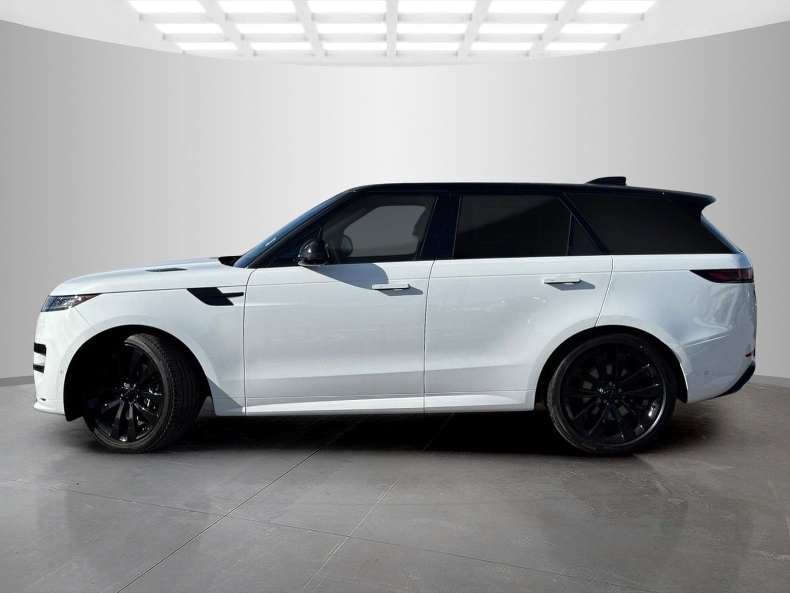 New 2026 Land Rover Range Rover Sport Dynamic SE image 8