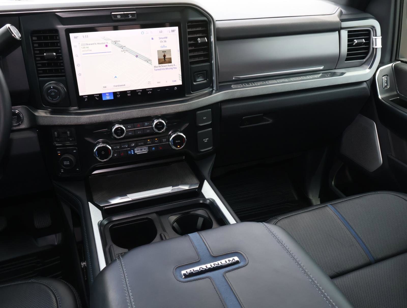 Used 2025 Ford F250 Platinum image 15