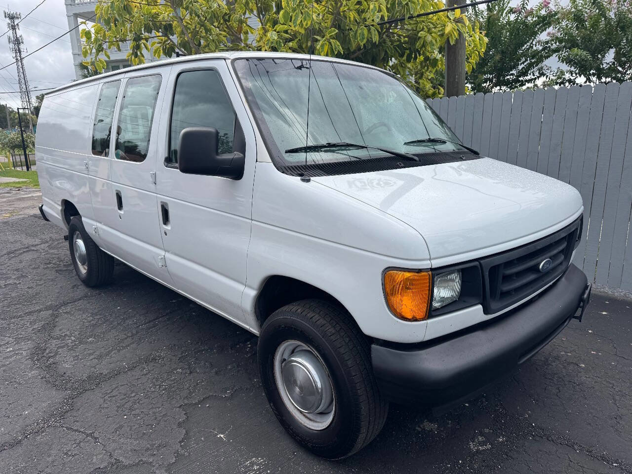 Used 2006 Ford E-250 and Econoline 250 Extended