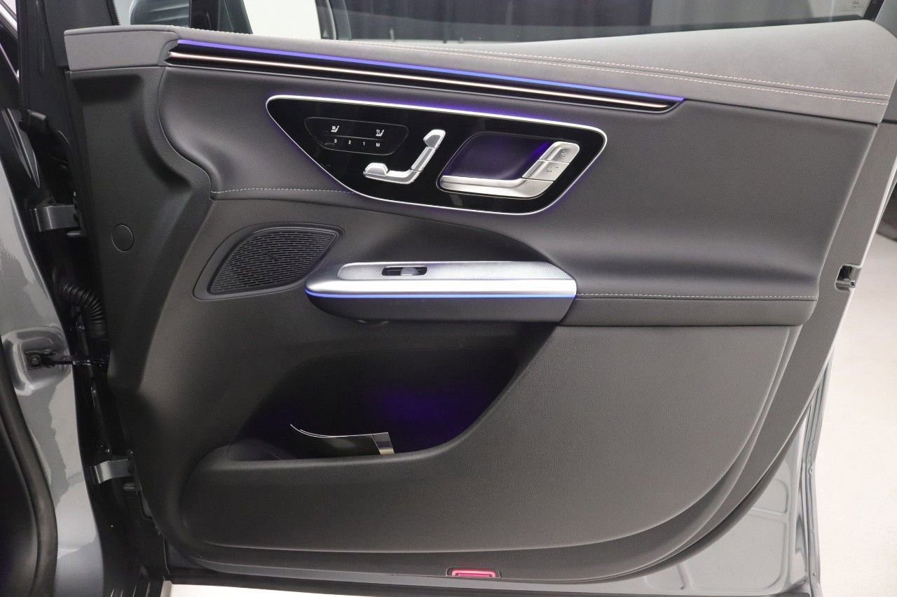 Certified 2026 Mercedes-Benz EQE 320 4MATIC SUV image 24