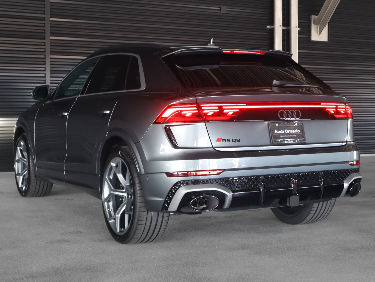 New 2025 Audi RS Q8 performance image 2