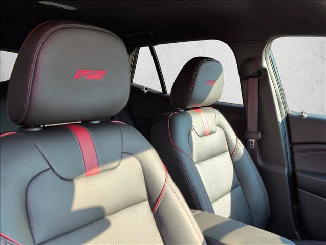 Used 2025 Chevrolet Trax RS w/ Driver Confidence Package FWD image 26