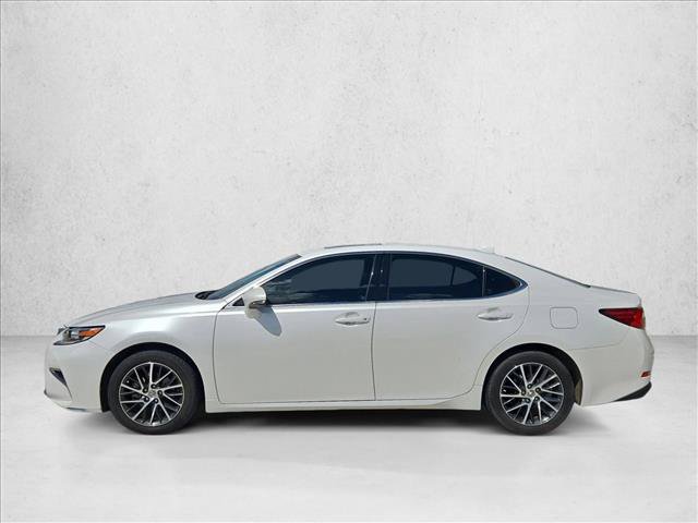 Used 2017 Lexus ES 350 w/ Luxury Package FWD image 8