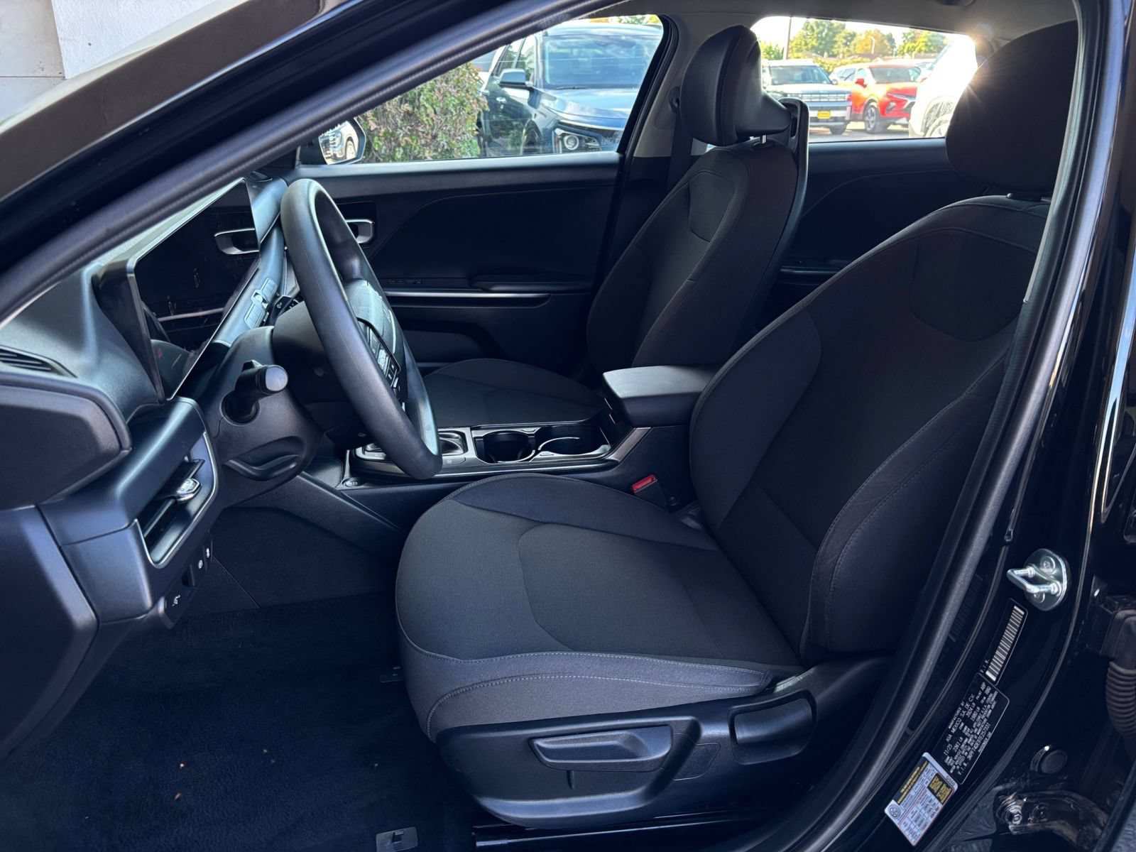 Used 2026 Kia K4 FWD image 35