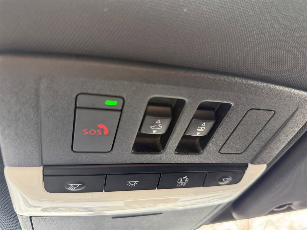 Used 2022 Mitsubishi Outlander SEL Black Edition image 32