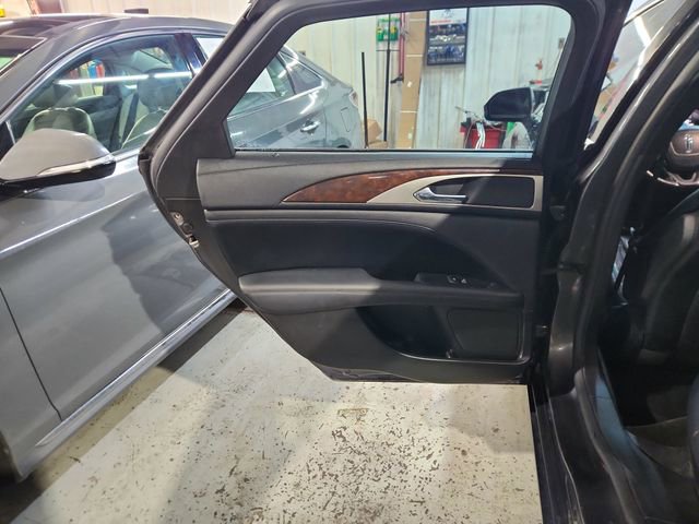 Used 2017 Lincoln MKZ Reserve w/ Technology Package image 22