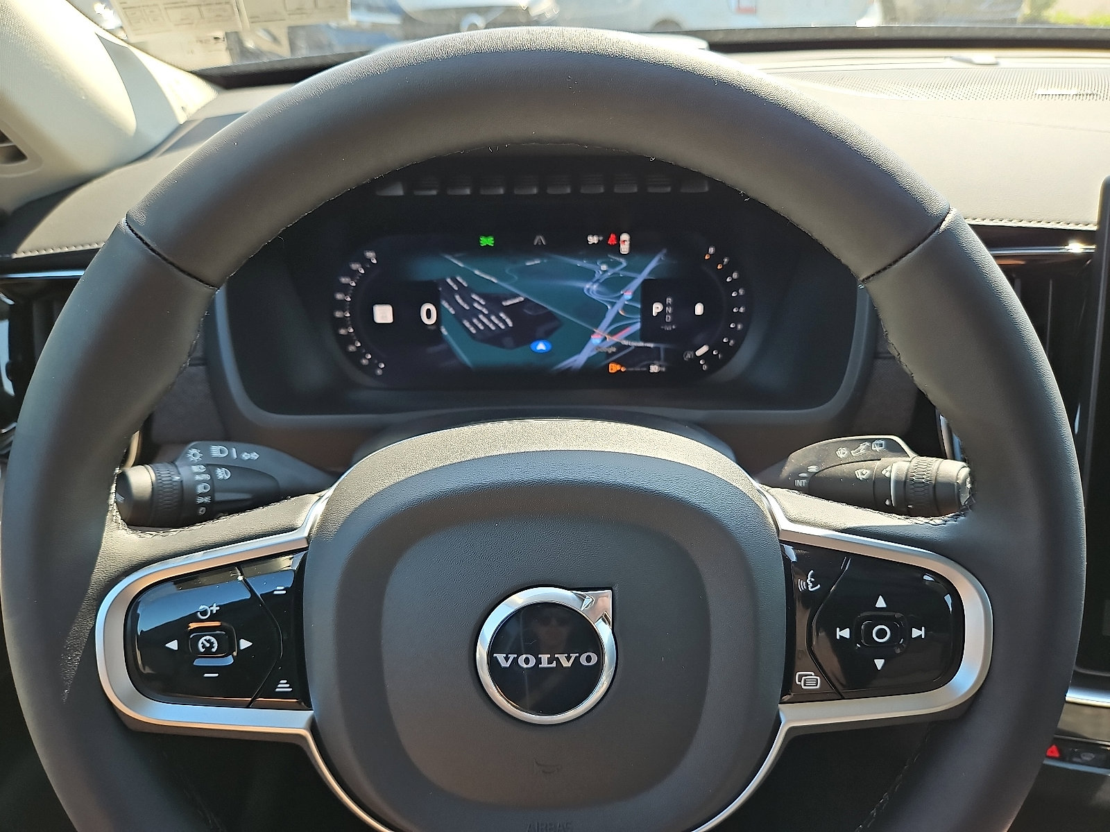 New 2026 Volvo XC90 B6 Ultra image 18