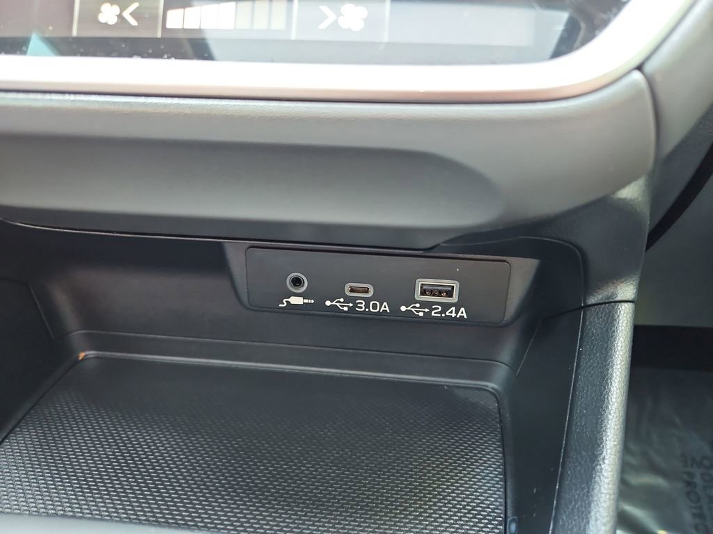 Used 2024 Subaru Crosstrek 2.0i Premium image 20