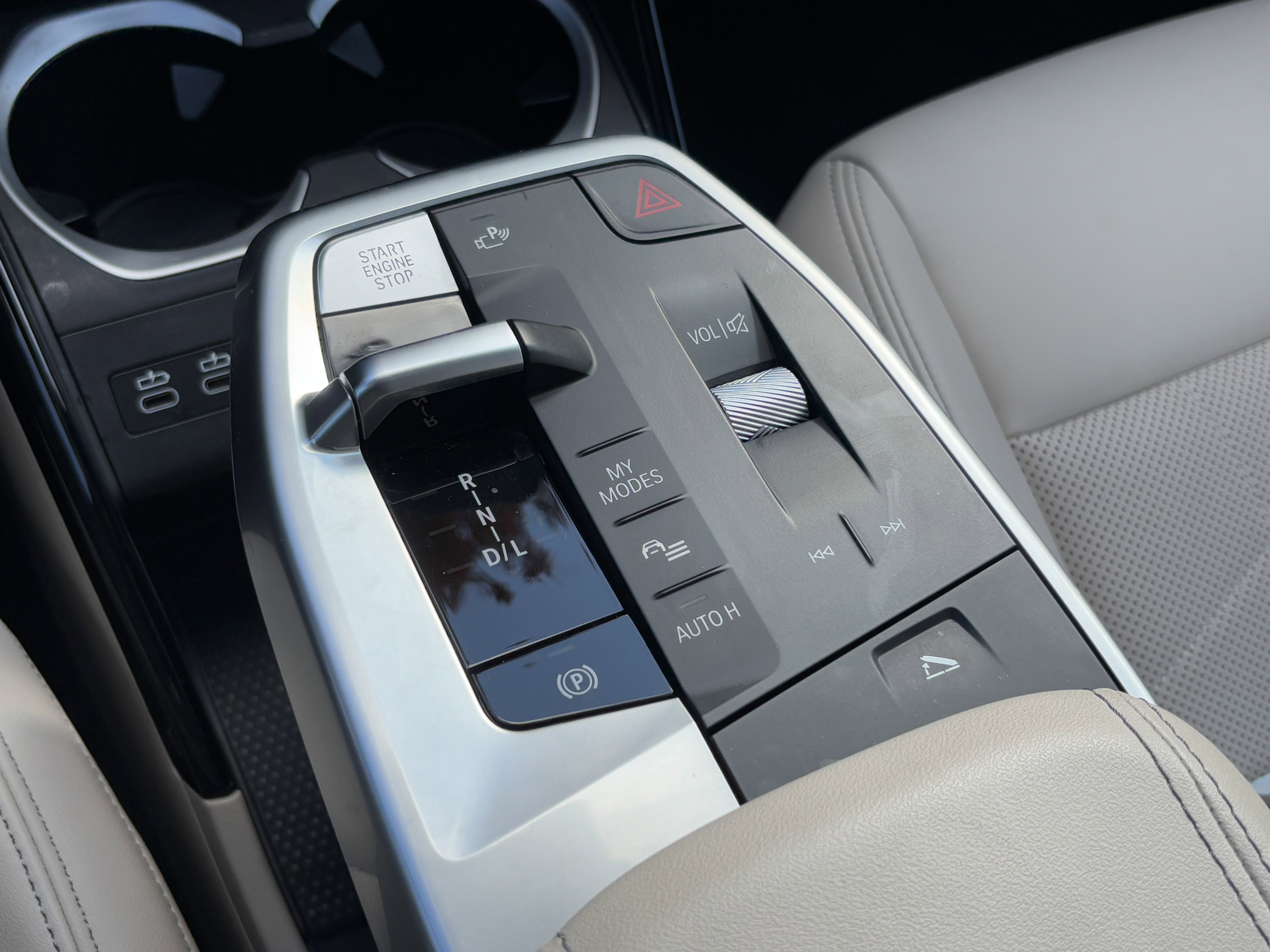 Certified 2025 BMW X1 xDrive28i w/ Technology Package image 26