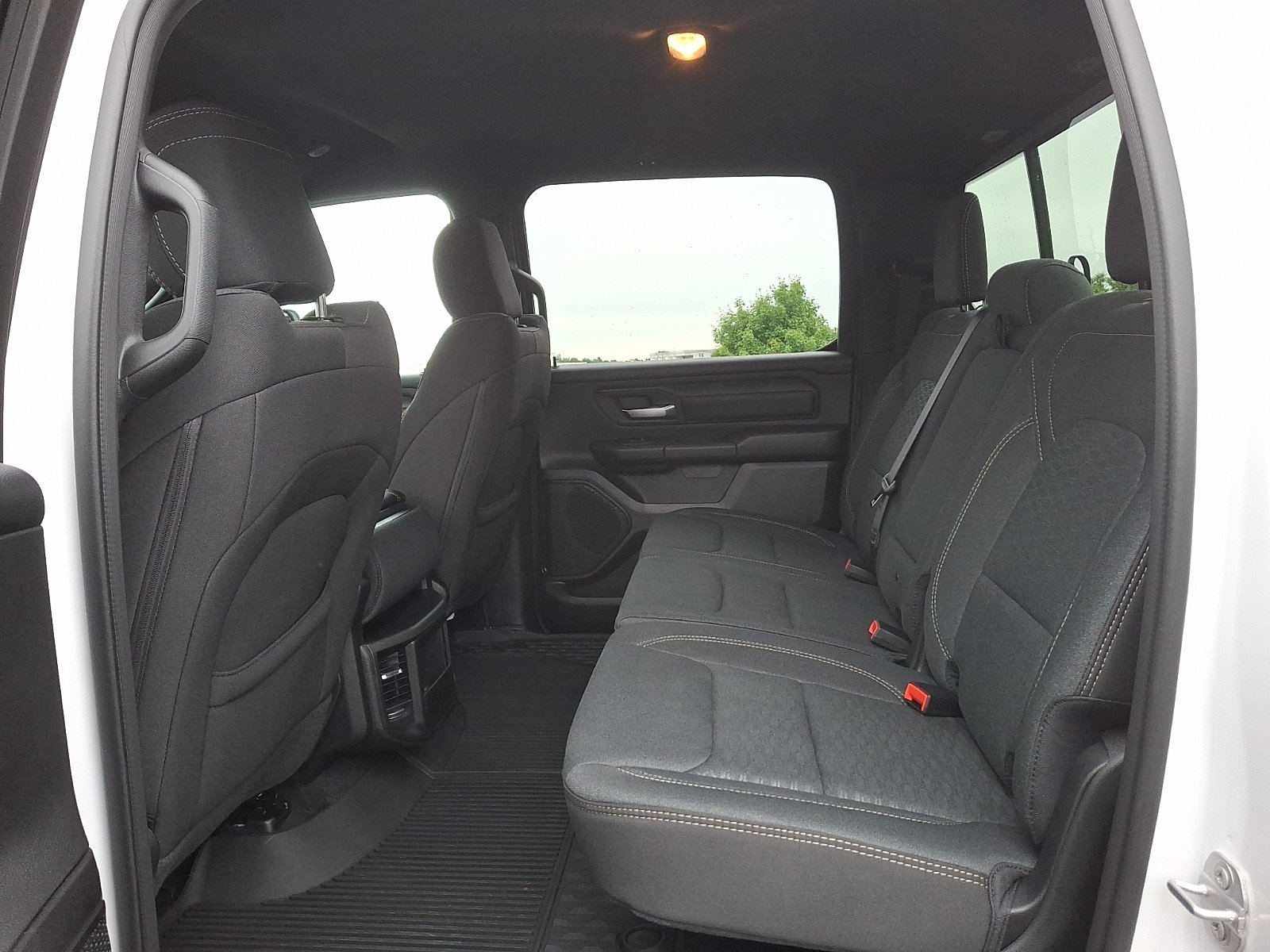 Certified 2026 RAM 1500 Warlock AWD/4WD image 10