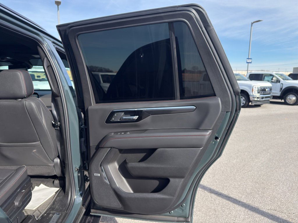 Used 2025 Chevrolet Tahoe RST w/ Comfort Package image 15