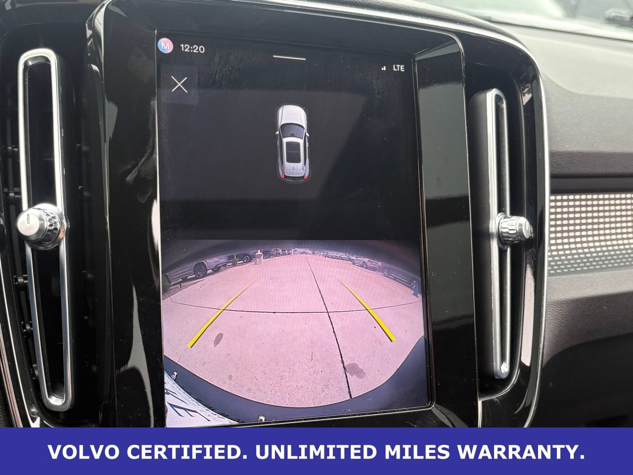 Certified 2023 Volvo XC40 B5 Plus w/ Climate Package AWD/4WD image 24